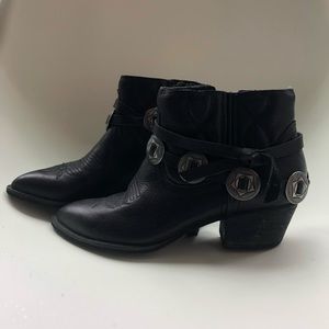 Dolce Vita booties